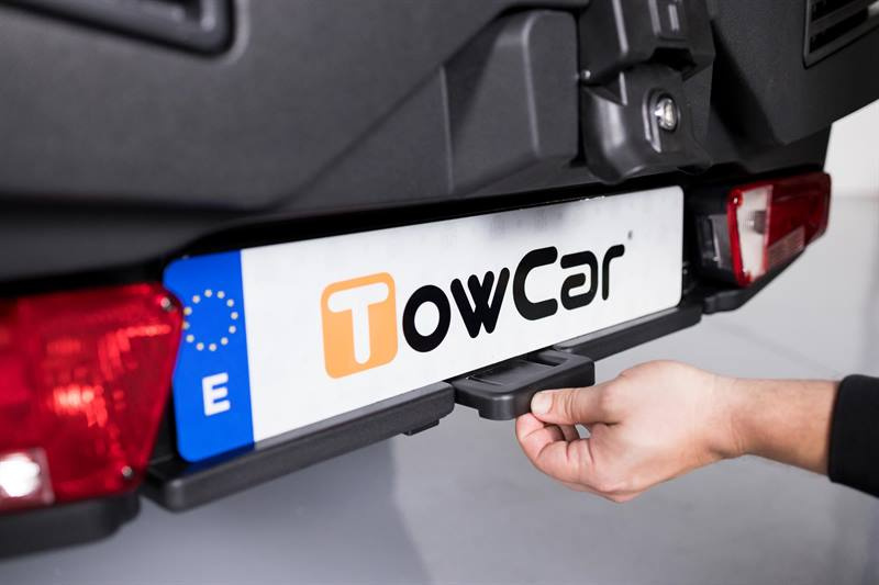 Towbox EVO urban zwart - bagagedrager voor montage op de trekhaak