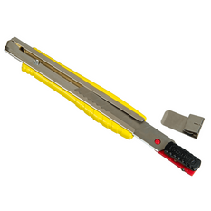 Nóż z łamanym ostrzem STANLEY FatMax 18mm