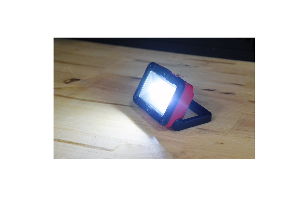 Projecteur portable + lampe torche YATO YT-81819 COB LED 300 lm