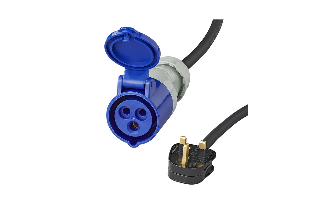 Adapter z wtyczką CEE i gniazdem brytyjskim UK ProPlus 373522DE kabel 40cm 16A 230V