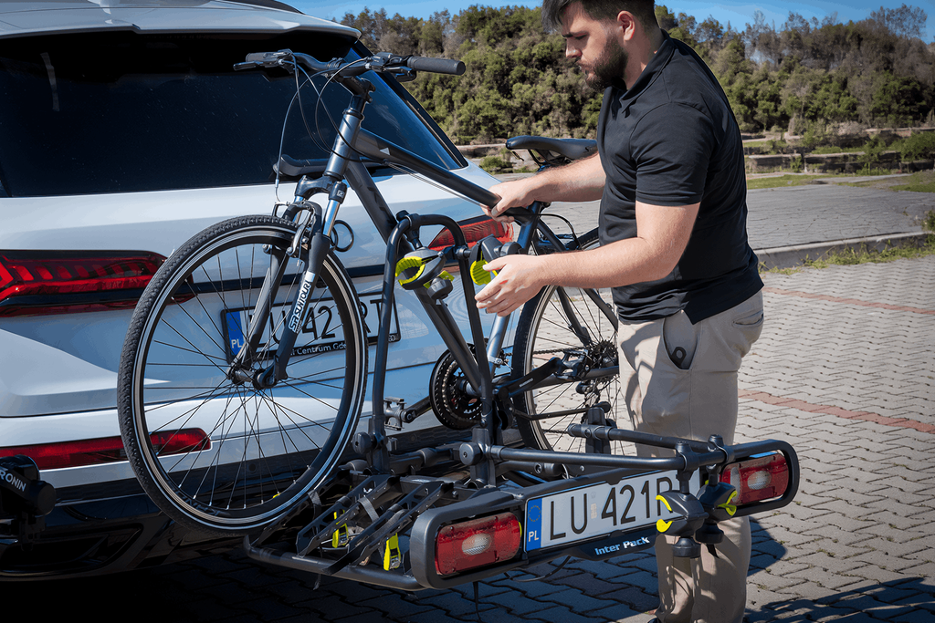 Porte-vélos Inter Pack Quattro pour attelage 13 broches
