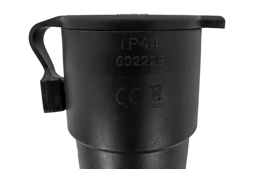 MANTES 3P vrouwelijke contactdoos, rubber, met klep, 16A, 250V