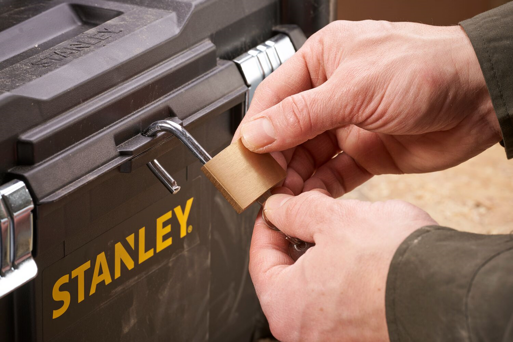 Boîte à outils STANLEY ESSENTIAL STST1-75521 480 x 250 x 250 mm 16,8 l