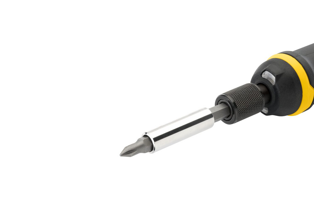 STANLEY 4V draadloze schroevendraaier met oplader en bits